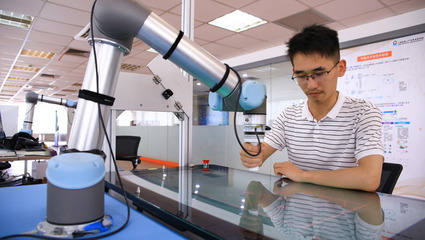 机器人与vr结合,长江流域联盟推动智能制造产业发展